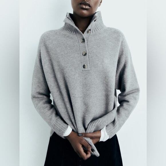 Zara Gray Wool Knit Mock Neck Henley Button Long Sleeve Sweater Size Small - Picture 1 of 8